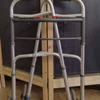 Girello deambulatore