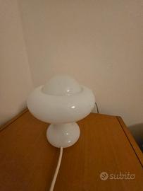 Lampade da tavolo in vetro opale, design vintage