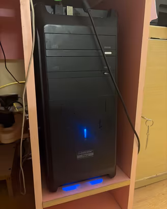 Vedo pc desktop da gaming lavoro