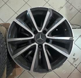 Cerchi in lega Mercedes da 17