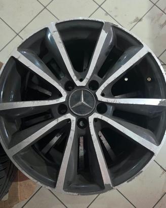 Cerchi in lega Mercedes da 17