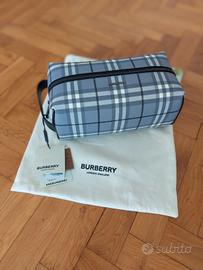 pochette viaggio Burberry Check