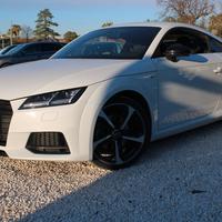 Audi TT Coupé 1.8 TFSI S tronic line