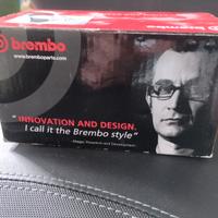 BREMBO P 61 074 Kit pastiglie freni Ass. anteriore