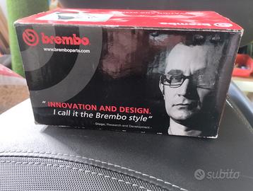 BREMBO P 61 074 Kit pastiglie freni Ass. anteriore