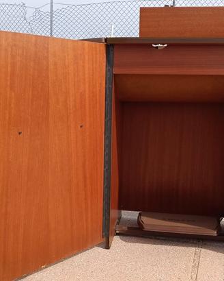 Mobile vintage Singer per macchina da cucire