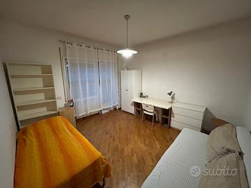 Piazza bologna ampia camera singola