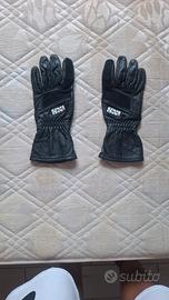 Guanti da moto SSI