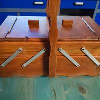 Scatola da Cucito Vintage in Legno a Fisarmonica 