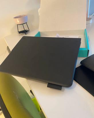 Logitech universal folio - custodia con tastiera