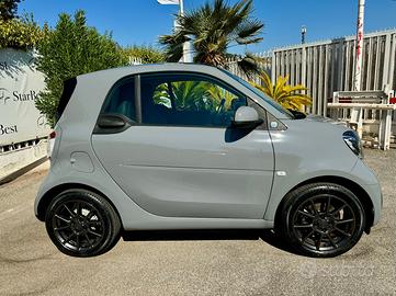 Smart ForTwo EQ Prime*22kw*Limited edition *Racing