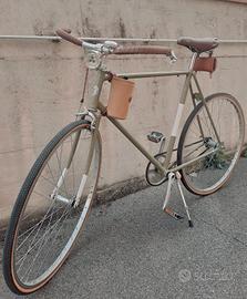 bici vintage a scatto fisso