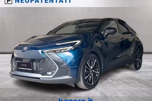 Toyota C-HR 1.8 hev Lounge fwd e-cvt