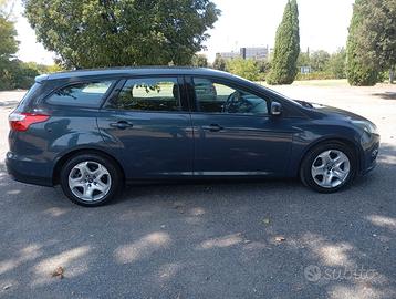FORD Focus Mk3 Station Wagon (DYB) 1.6 TDCi Diesel