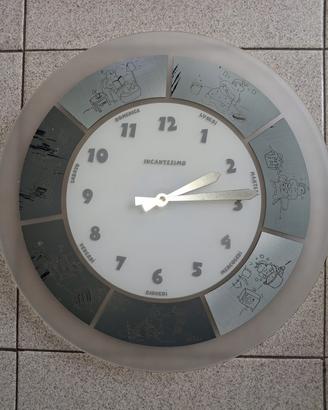 Orologio da parete Incantesimo Design (raro)