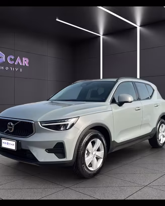 VOLVO XC40 B3 automatico Essential GARANZIA VOLVO!