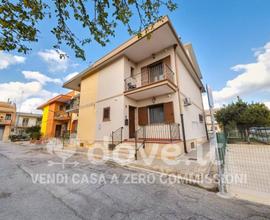 Appartamento Via Torre Santa Susanna, 247, 72024,