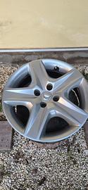 4 cerchi  + copricerchi originali Dacia  Stepway