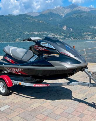 Moto d'acqua YAMAHA 3 posti solo lago