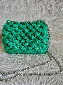 Borsa artigianale all uncinetto