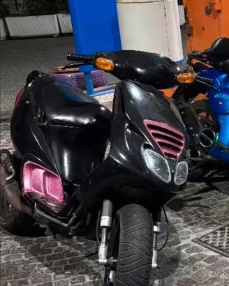 piaggio nrg mc2