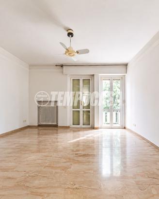 RIFV340 - MM1 - VILLA SAN GIOVANNI - 4 LOCALI CON