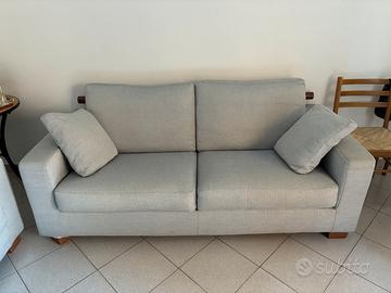 2 Divani in tessuto azzurro