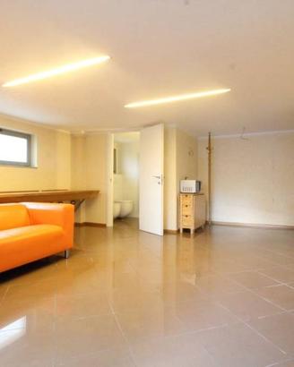 Immobile di 29 m² a Modena