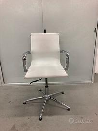 sedia da ufficio bianca