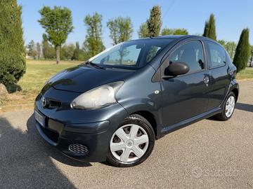 Toyota Aygo 1.0 12V VVT-i 5 porte