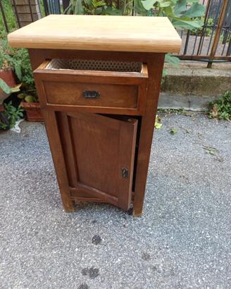 comodino e altro
