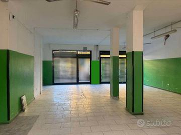 Scandicci, Fondo Commerciale 105mq