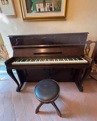 Pianoforte verticale August Förster