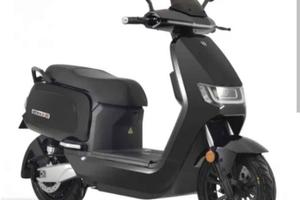 Scooter elettrico Sunra robo s 125