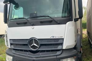 Mercedes Benz Antos 2535