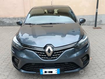 Renault Clio TCe 90 CV 5 porte Techno
