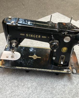 Macchina da cucire Singer 306M con mobile