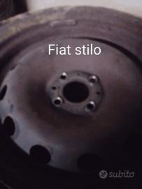 4 cerchi in ferro R15 neri