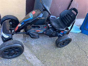 Go-kart elettrico per bambini Ford