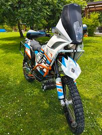 KTM 690 Adventure R