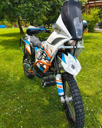 KTM 690 Adventure R