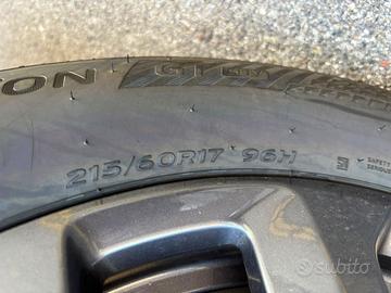 215 60 R17 96H estive come nuove