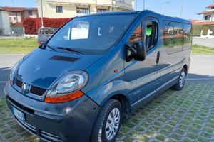 Renault trafic 9 posti unico proprietario 