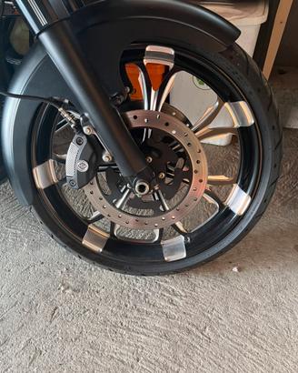 Cerchio 21 Harley Davidson / Roland Sands