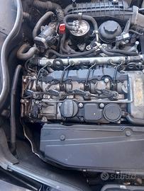 mercedes c 220 cdi w203. 