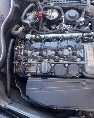 mercedes c 220 cdi w203. 