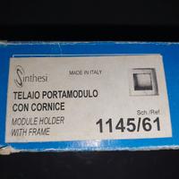 URMET TELAIO 1 MODULO CON CORNICE SINTHESI 1145/61