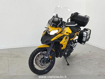 Benelli TRK 502 X BENELLI X