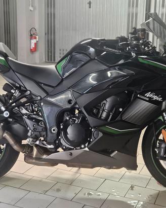 Kawasaki Ninja 1000 SX  tourer