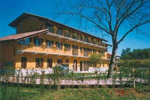 Cascina già adibita a B&B nel Parco del Ticino
